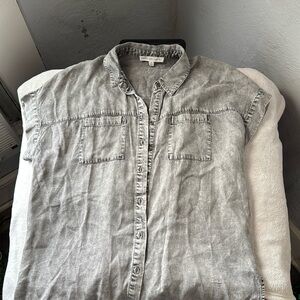 Jane and Delancey button up